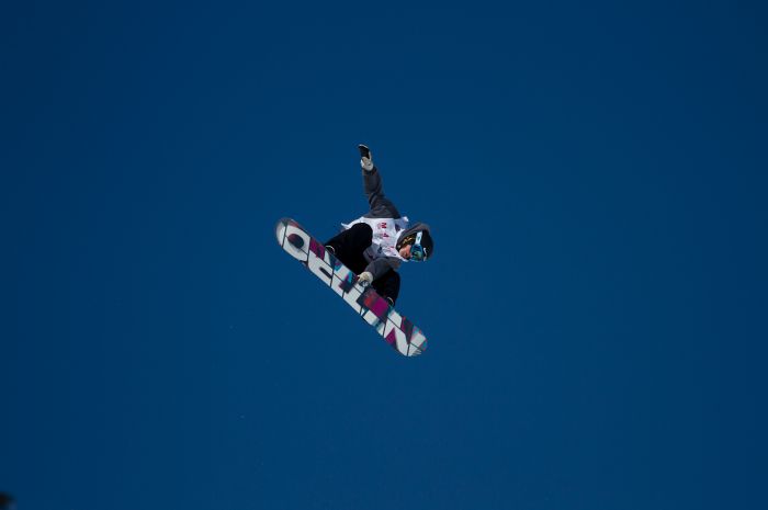 Snowboarder                                       