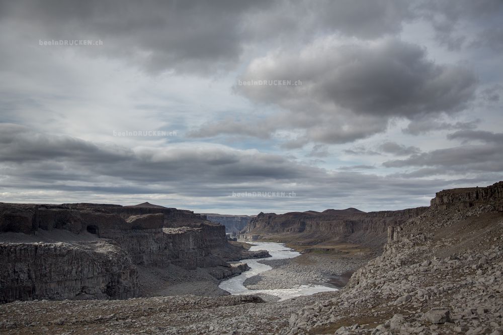 Landschaft VI                                     